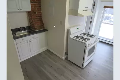 160 High Street #3, Wareham, MA 02539 - Photo 2