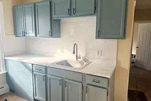 34 Cherry St, Brockton, MA 02301 - Photo 4