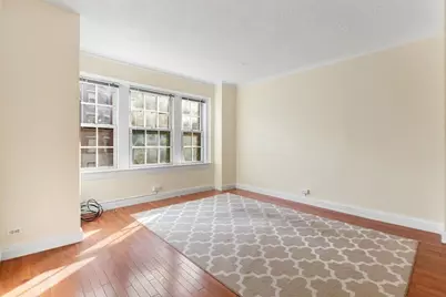 534 Beacon St #302, Boston, MA 02215 - Photo 8