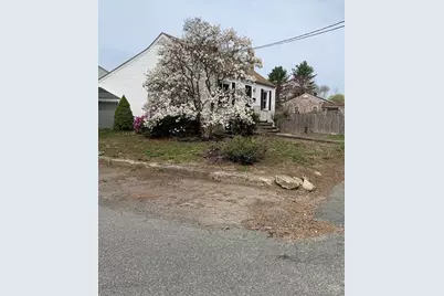 383 Summer St, Brockton, MA 02302 - Photo 2