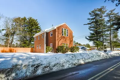 56 Chipaway Rd, Freetown, MA 02717 - Photo 2