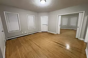 171 Pleasant St, Attleboro, MA 02703 - Photo 6