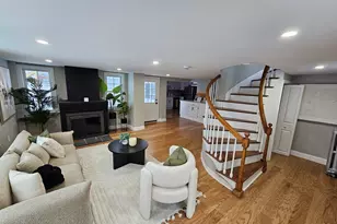 122 Chapin Rd, Hudson, MA 01749 - Photo 2