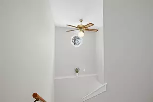 46 Lexington Rd, Millbury, MA 01527 - Photo 12