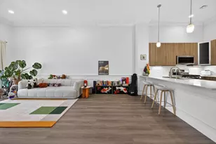 320 Middlesex Ave, Medford, MA 02155 - Photo 8