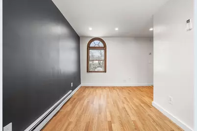 34 Paris St, Everett, MA 02149 - Photo 12