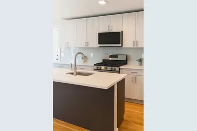 98 Prescott St #3b, Boston, MA 02128 - Photo 6