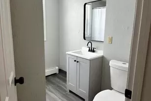 10 Cottage St, Worcester, MA 01609 - Photo 8