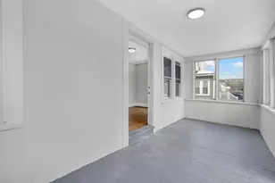 27 Parallel St, Springfield, MA 01104 - Photo 4