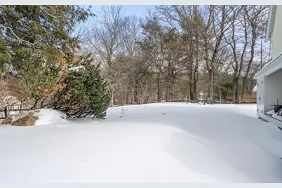 126 Newton Street, Weston, MA 02493 - Photo 4