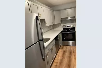 1000 Lexington St #25, Waltham, MA 02452 - Photo 1