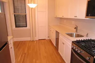 118 Riverway, Boston, MA 02215 - Photo 8