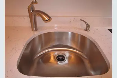 118 Riverway #12A, Boston, MA 02215 - Photo 14