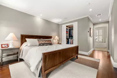 28 Bradford St, Boston, MA 02118 - Photo 24