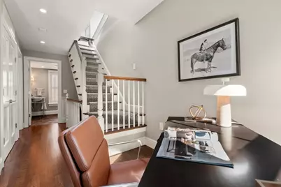 28 Bradford St, Boston, MA 02118 - Photo 36