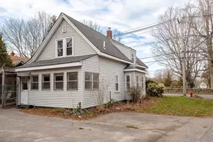 958 Center St, Middleborough, MA 02346 - Photo 2