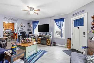 3 E Broadway, Haverhill, MA 01830 - Photo 4