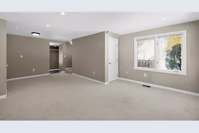 39-41 Neillian St, Bedford, MA 01730 - Photo 30