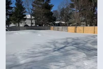 41 Neillian St #41, Bedford, MA 01730 - Photo 32