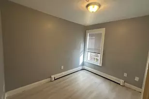 118 Gladstone St, Boston, MA 02128 - Photo 12