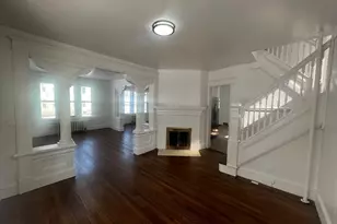 89 Bristol St, Springfield, MA 01109 - Photo 6