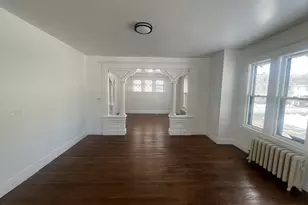 89 Bristol St, Springfield, MA 01109 - Photo 12