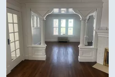 89 Bristol St, Springfield, MA 01109 - Photo 8