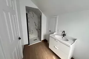 89 Bristol St, Springfield, MA 01109 - Photo 30