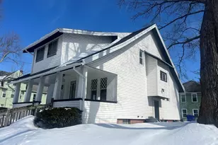 89 Bristol St, Springfield, MA 01109 - Photo 2