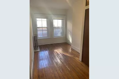 22 Isabella St #3, Boston, MA 02116 - Photo 4