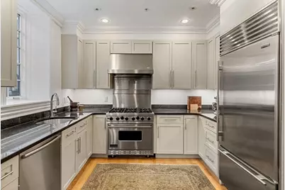 9-11 Worcester Sq #1, Boston, MA 02118 - Photo 8