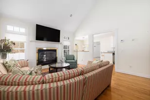 62 Country Way, Dartmouth, MA 02748 - Photo 18