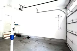 92 Johnson Woods Dr, Reading, MA 01867 - Photo 32