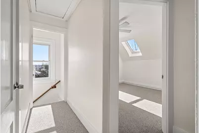 15 Mount Vernon St, Gloucester, MA 01930 - Photo 20