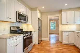 71 Church St, Winchester, MA 01890 - Photo 4