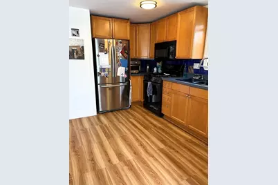 85 Gardner St, Newton, MA 02458 - Photo 4