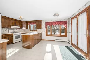 287 Fox Ave, Dracut, MA 01826 - Photo 12