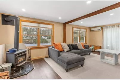 25 Rainbow Ln, Mashpee, MA 02649 - Photo 4