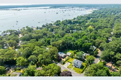 5 Pine Tree Lane, Tisbury, MA 02568 - Photo 2