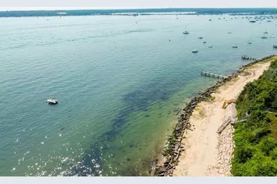 5 Pine Tree Lane, Tisbury, MA 02568 - Photo 20