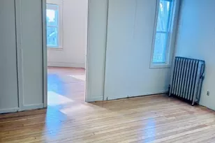 64 Charlotte St, Worcester, MA 01610 - Photo 8