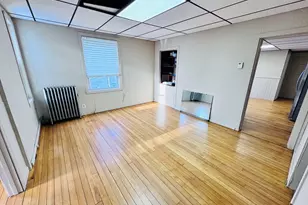 64 Charlotte St, Worcester, MA 01610 - Photo 2