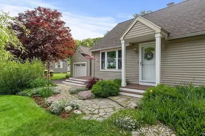 58 Campus Rd, Methuen, MA 01844 - Photo 4