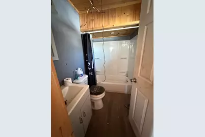 92 Chace Rd, Freetown, MA 02717 - Photo 6