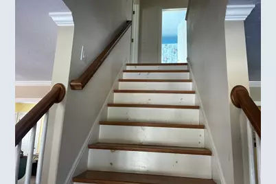 102 Maria Ave, Southbridge, MA 01550 - Photo 20