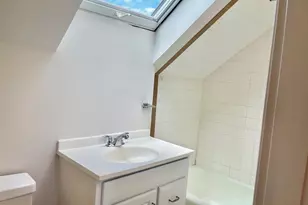 17 Edgecliff, Watertown, MA 02472 - Photo 2