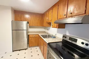 39 Montvale Ave, Woburn, MA 01801 - Photo 4