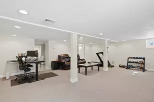 24 Holly St, Billerica, MA 01821 - Photo 20