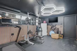 28 Old Jarvis Ave, Holyoke, MA 01040 - Photo 22