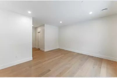 134 Court St #1, Plymouth, MA 02360 - Photo 24